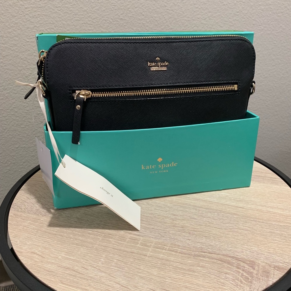 Kate Spade - Electronic Charging Bag